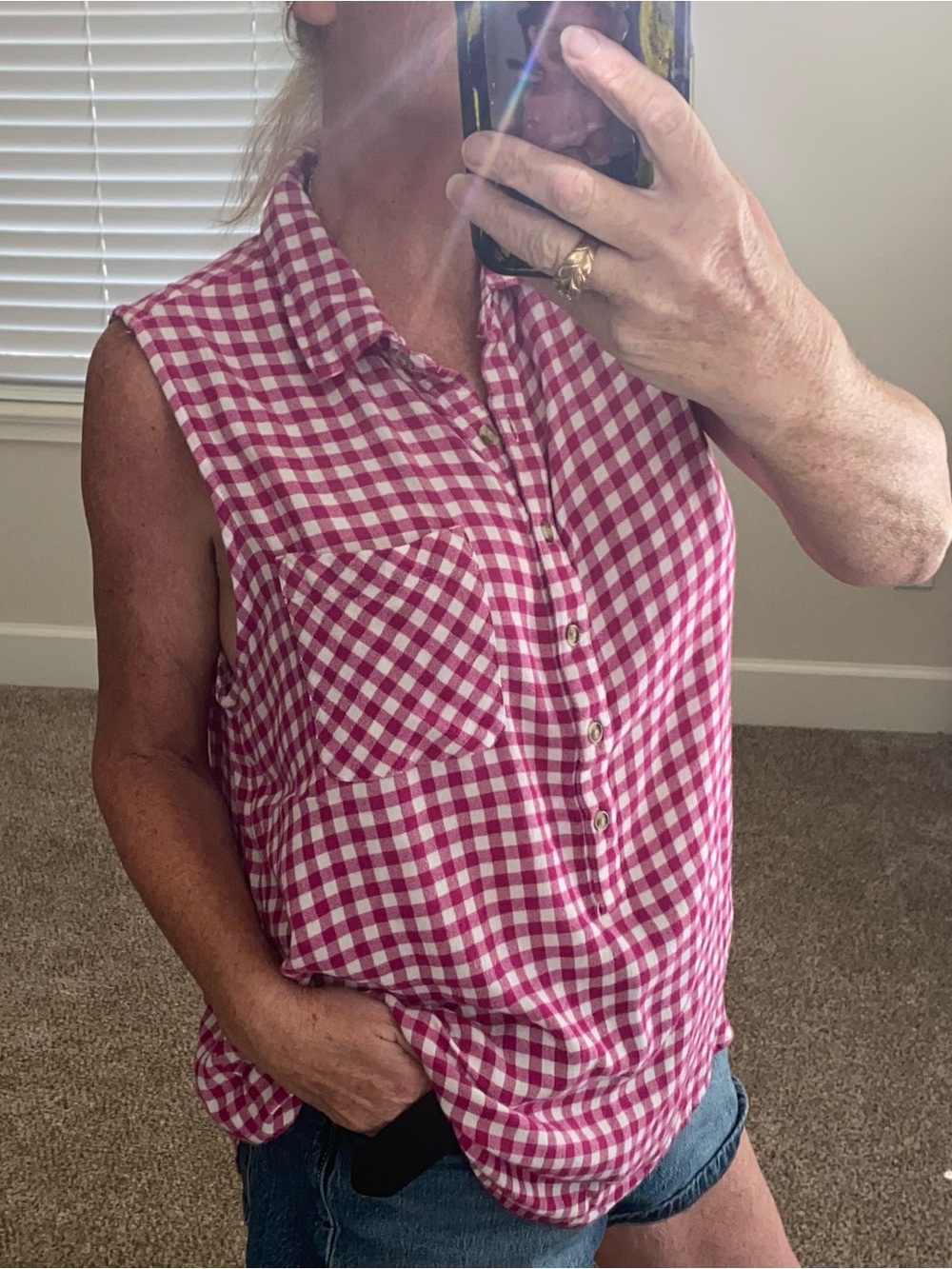 Time and Tru Pink and White Gingham Sleeveless Button-Down Top